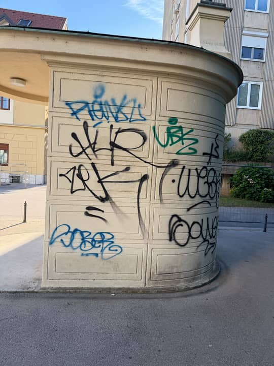 Rozmanova ulica 4