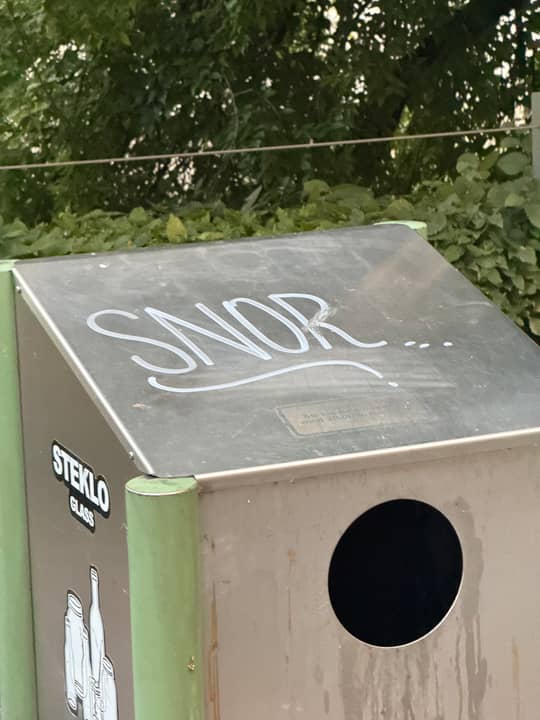 Petkovškovo nabrežje 7