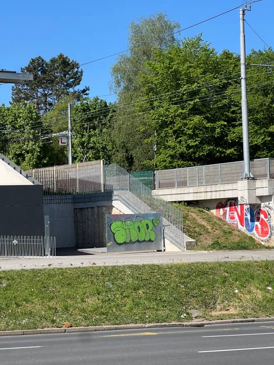 Celovška cesta 4