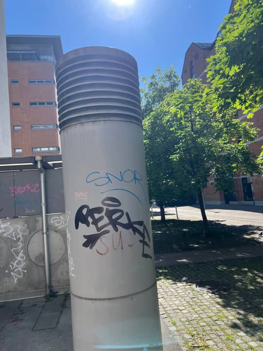 Resljeva cesta 40