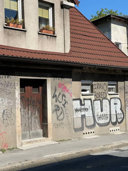Šmartinska cesta 15a