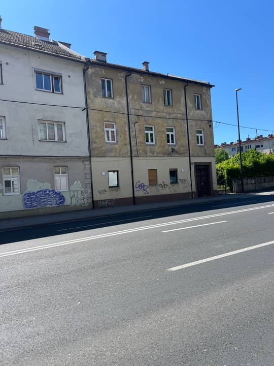 Tržaška cesta 24